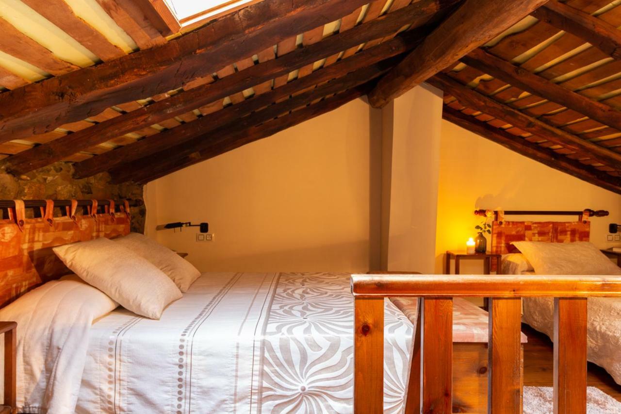 Casa Delfina Guest House ปราเวีย ภายนอก รูปภาพ
