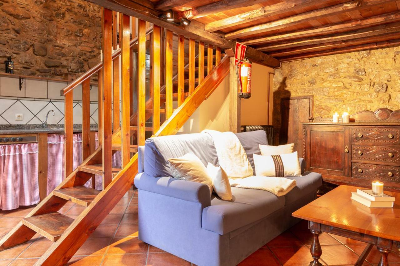 Casa Delfina Guest House ปราเวีย ภายนอก รูปภาพ