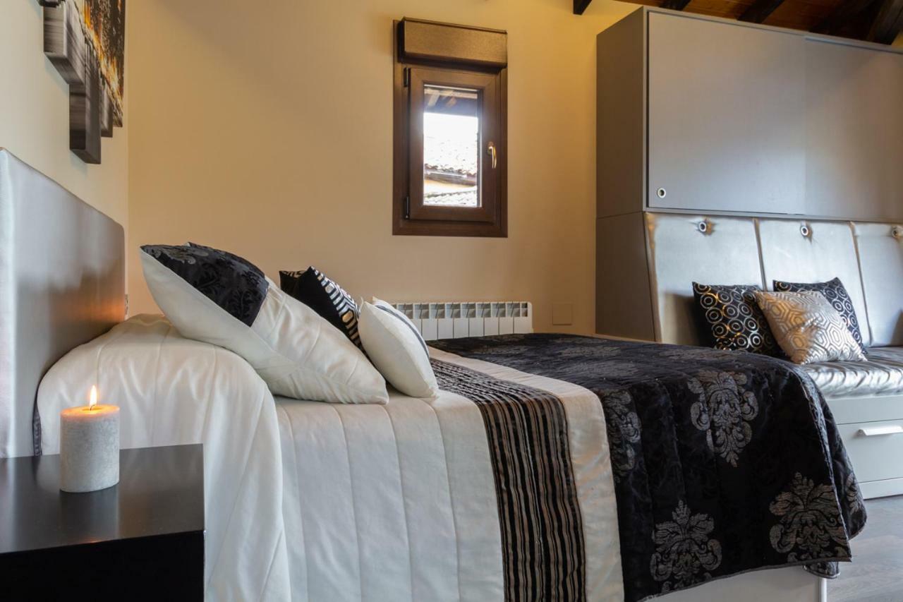 Casa Delfina Guest House ปราเวีย ภายนอก รูปภาพ