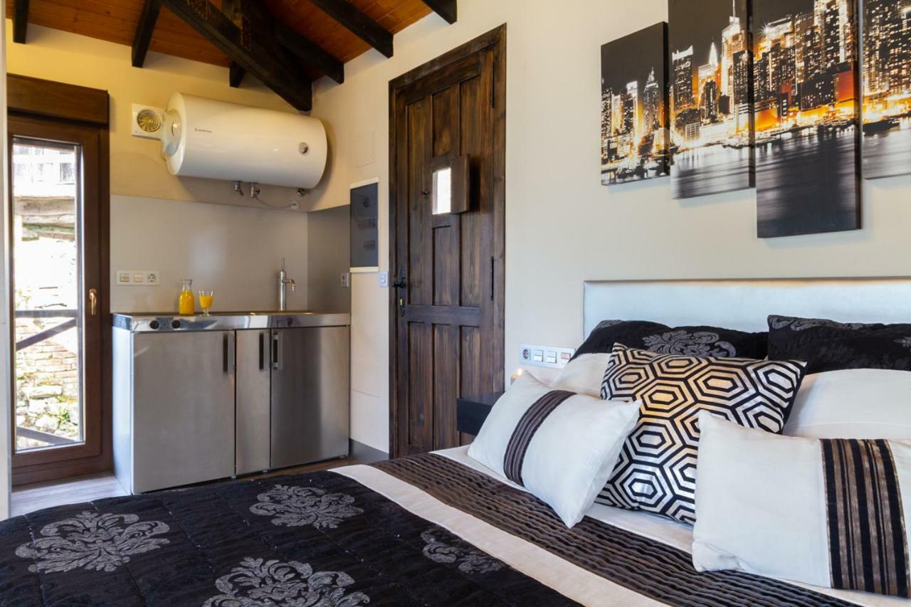 Casa Delfina Guest House ปราเวีย ภายนอก รูปภาพ